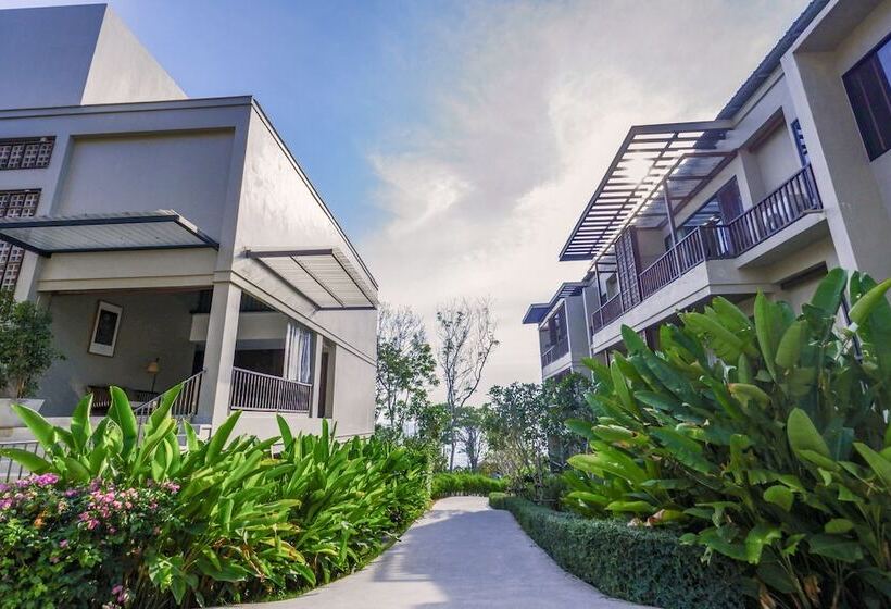 자쿠지 스위트, Srilanta Resort And Spa