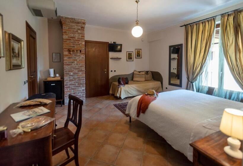 Номер Стандарт Трехместный, Agriturismo Cascina Monchiero