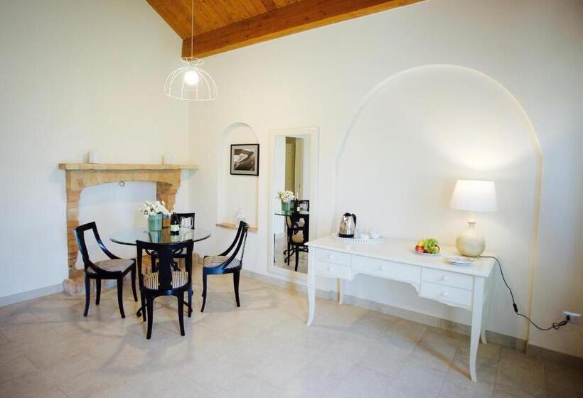 수피리어 스위트, Il Filaro Del Castello Di San Basilio