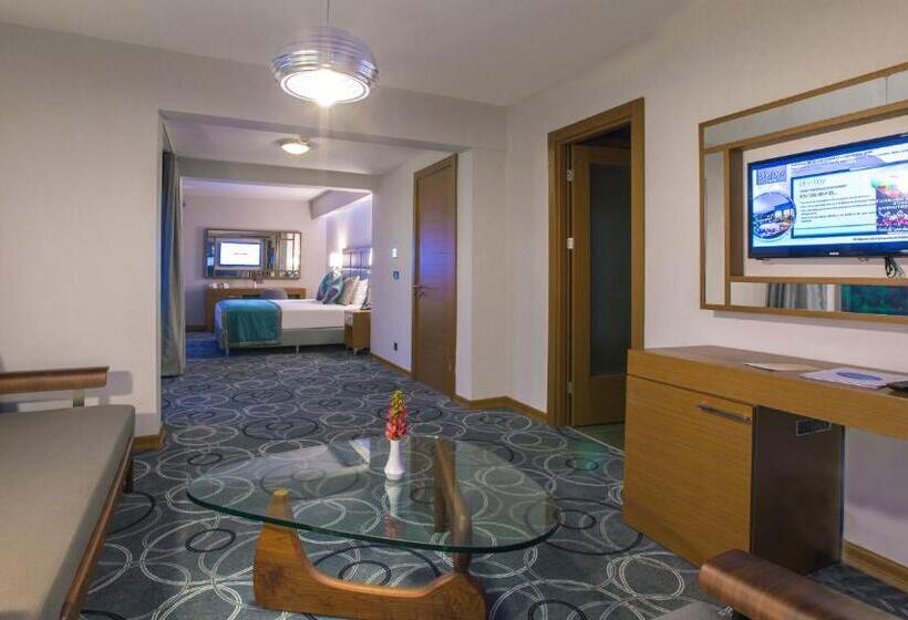 Вилла 1 Спальня, Pine Bay Holiday Resort