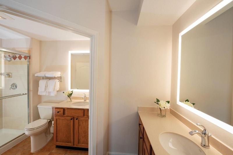 Вилла 2 Спальни, Sheraton Vistana Villages Resort Villas, I Drive Orlando