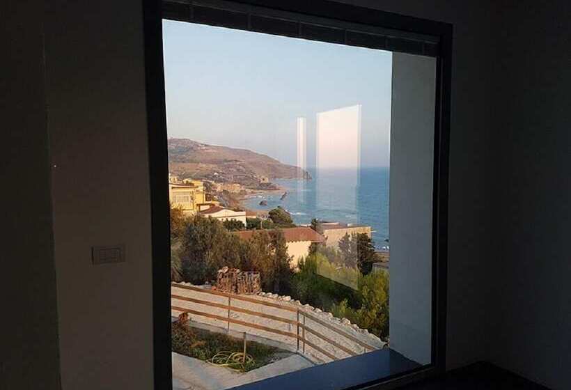 1 Bedroom Deluxe Apartment Sea View, Addimuru