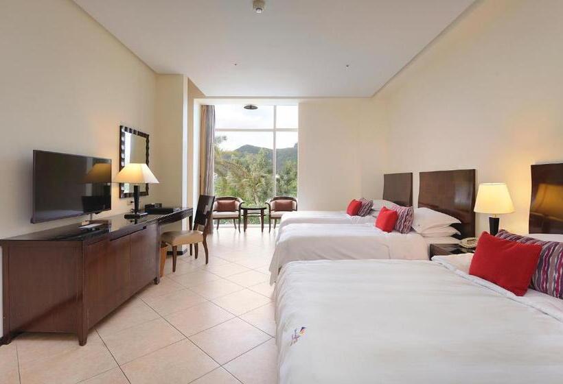 اتاق خانوادگی با چشم‌انداز دریا, Chateau Beach Resort Kenting