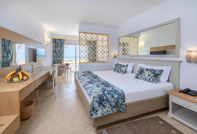 Habitación Triple Estándar, Marhaba Royal Salem