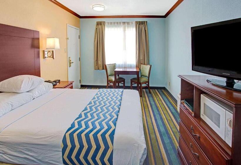 스탠다드 룸, Travelodge By Wyndham Bishop