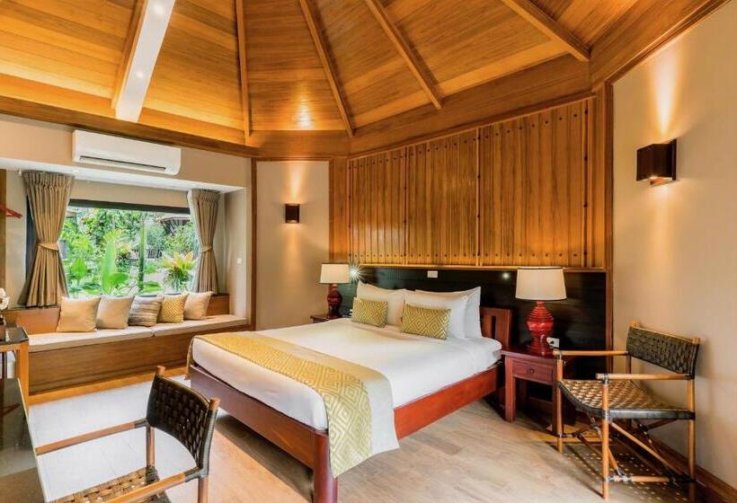 Deluxe room with river view, River Kwai Resotel