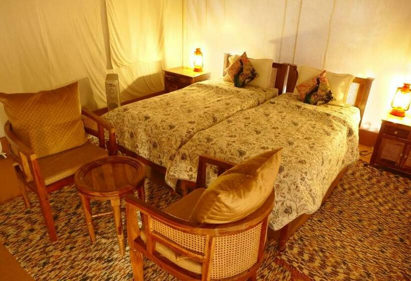 Standard Tent, Madho Bagh