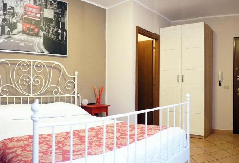 اتاق استاندارد چهار تخته, Alexander Rooms
