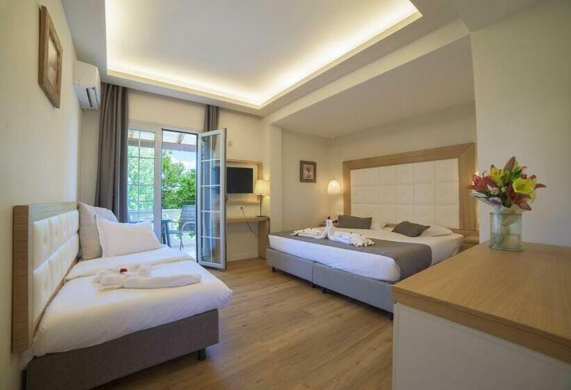 اتاق لوکس با چشم‌انداز باغ, Akron Seascape Resort, A Member Of Brown Hotels