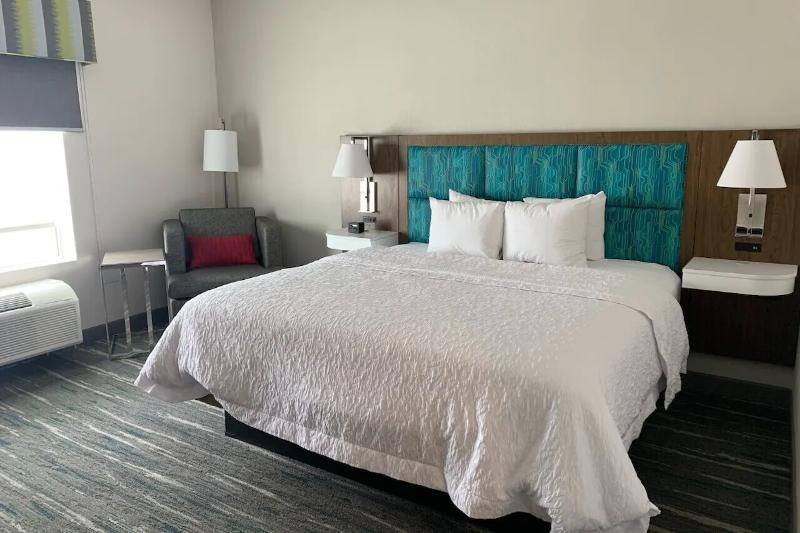 Стандартный Номер Кровать Кинг, Hampton Inn Monahans