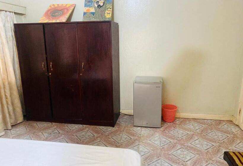 标准间, One World Village Guesthouse