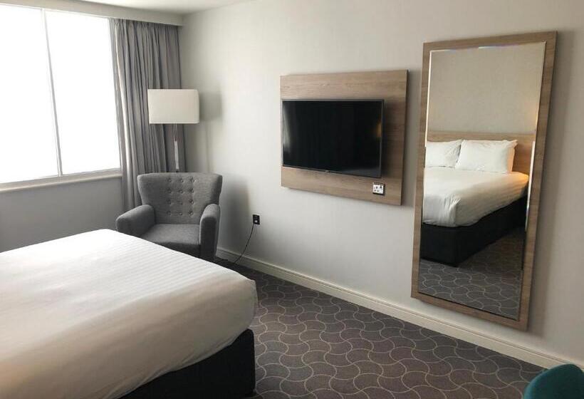 חדר סטנדרט מותאם לאדם עם מוגבלויות, Holiday Inn Ellesmere Port/cheshire Oaks, An Ihg