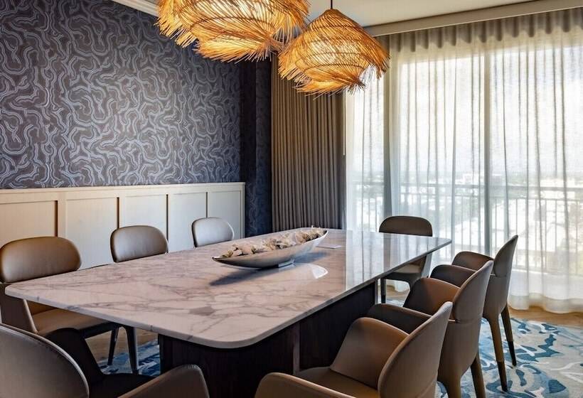 סוויטה נוף לים, The Ritzcarlton Key Biscayne, Miami