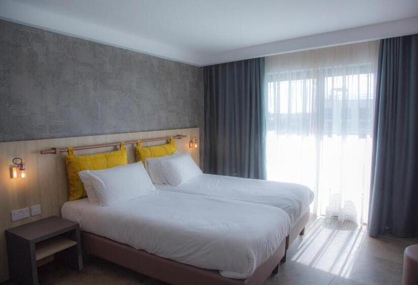 اتاق لوکس با بالکن, Ivy Hotel   Adults Only