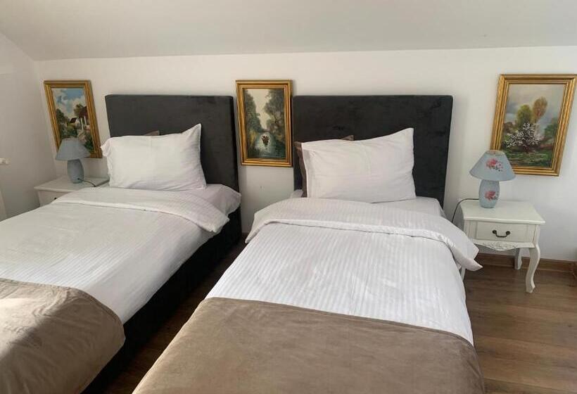 اتاق لوکس, Casa Boem
