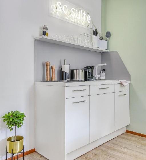 سوئیت با بالکن, Limehome Garching Bei München