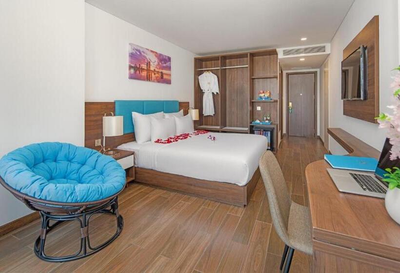 سوئیت پریمیوم, Gold Plaza Hotel Da Nang