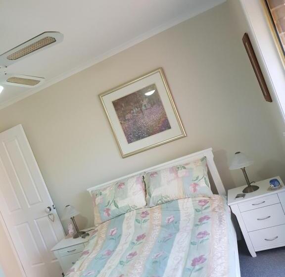 Номер Стандарт, Robyn S Nest   Bed And Breakfast