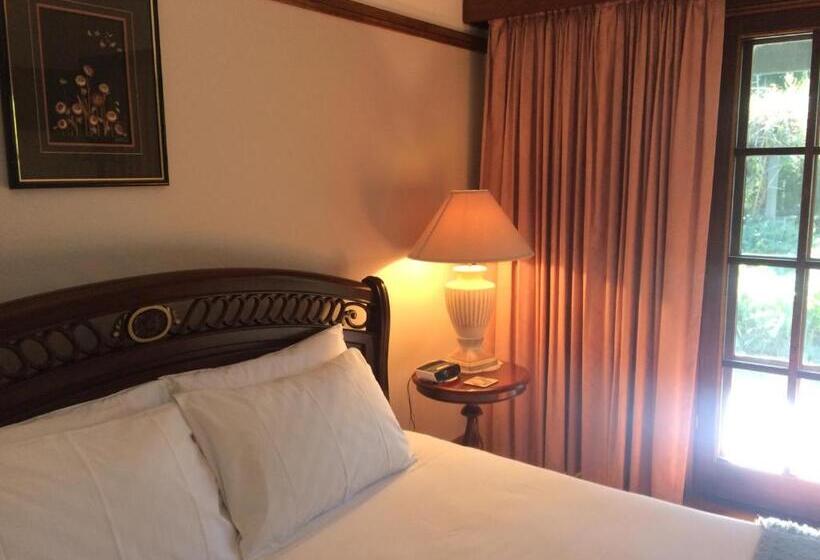 Номер Deluxe, The Laurels B&b