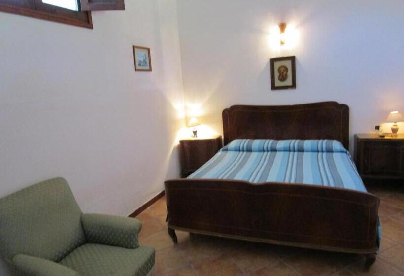 Студия Стандарт, Villa Maria