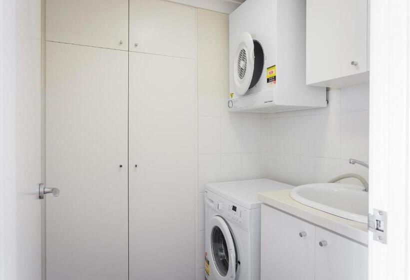 Апартаменты Premium 3 Спальни, Nautilus By Rockingham Apartments