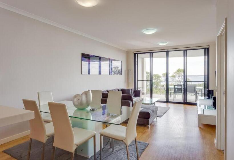 Апартаменты Premium 3 Спальни, Nautilus By Rockingham Apartments