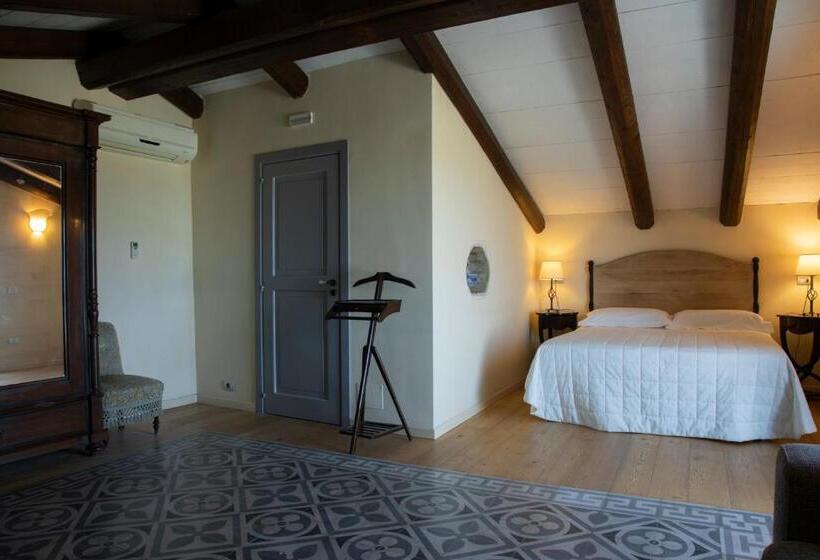 Номер Стандарт с Балконом, Masseria Celentano Relais & Agriturismo