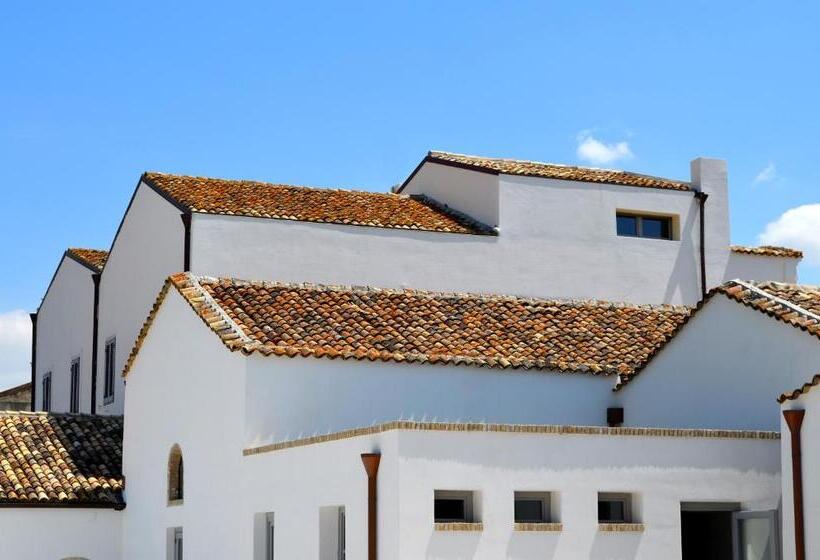 Номер Стандарт с Балконом, Masseria Celentano Relais & Agriturismo