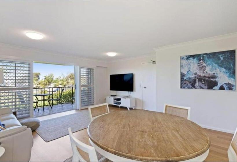 Апартаменты 2 Спальни, Cabarita Beachfront Apartments By Kingscliff Accommodation