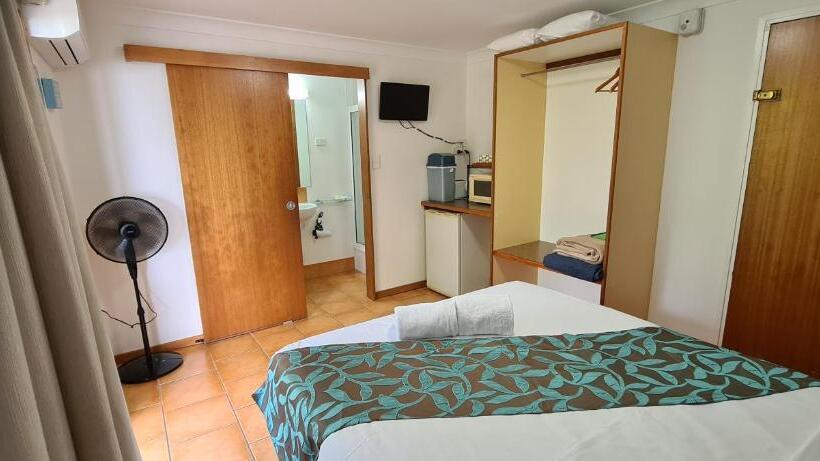 Номер Стандарт, Cardwell Beachfront Motel