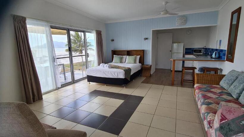 Студия Стандарт Вид на Море, Cardwell Beachfront Motel