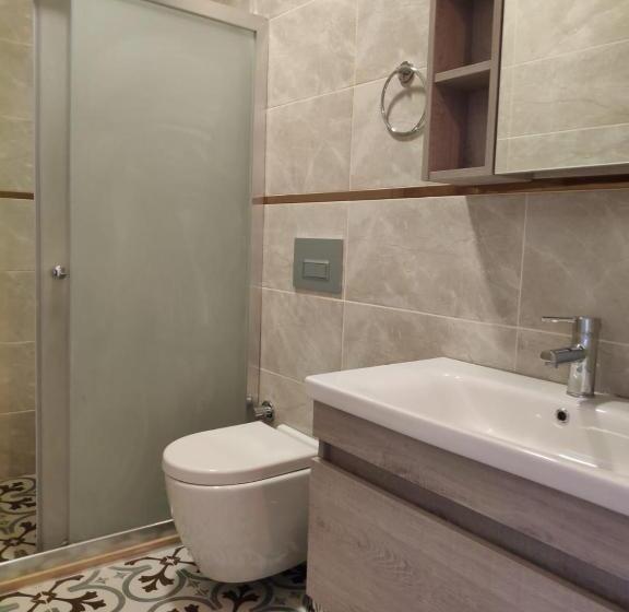 Апартаменты 1 Спальня с Балконом, Maye Residence