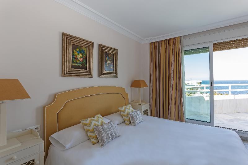 ３ベッドルームのスーペリアアパートメント, Coral Beach Apart