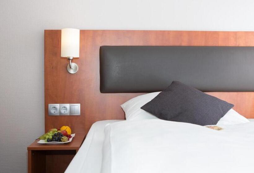Номер Комфорт Индивидуальный, Amedia Frankfurt Russelsheim Trademark Collection By Wyndham