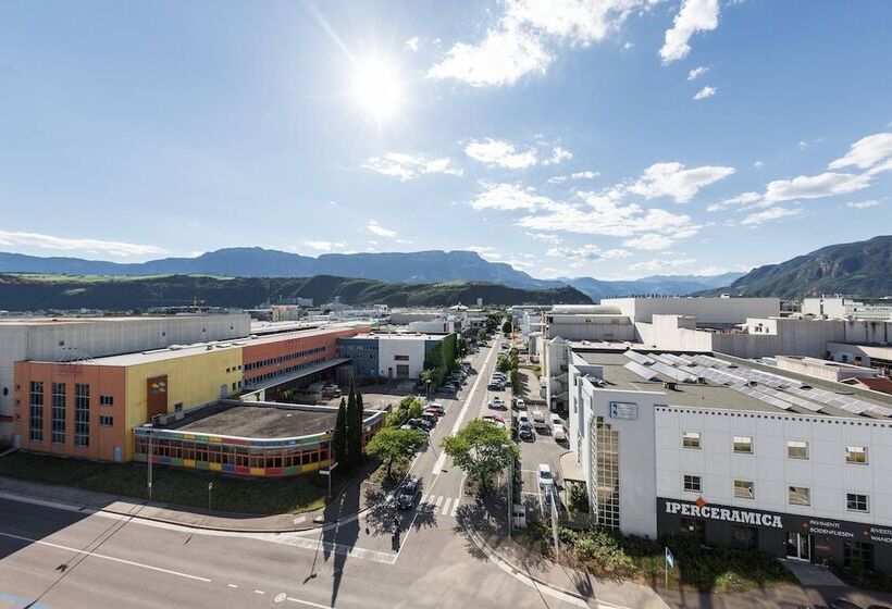 اتاق کلاسیک, Four Points Sheraton Bolzano Bozen