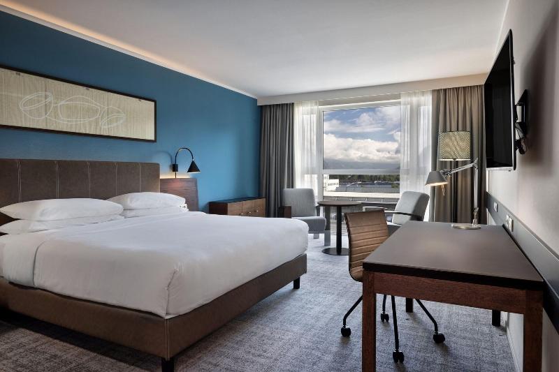 اتاق لوکس با تخت بزرگ, Four Points Sheraton Bolzano Bozen