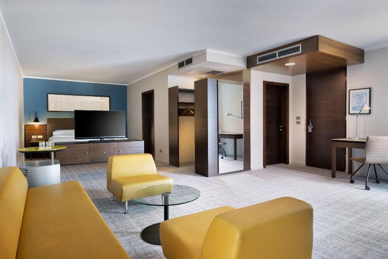 سوئیت اجرایی با تخت کینگ, Four Points Sheraton Bolzano Bozen