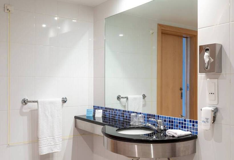 Номер Стандарт, Holiday Inn Express Lisbon Oeiras, An Ihg
