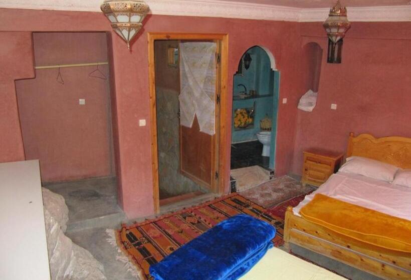 Номер Стандарт Трехместный, Auberge Des Cavaliers Du Todra