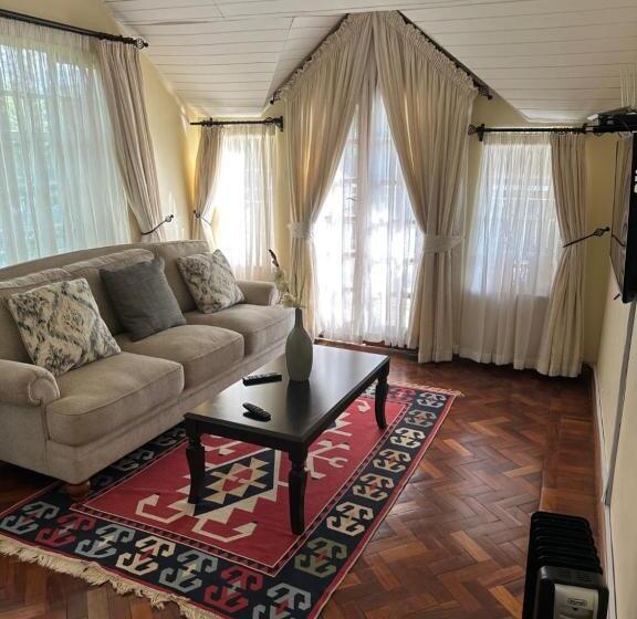 سوئیت با بالکن, Entim Sidai Wellness Sanctuary
