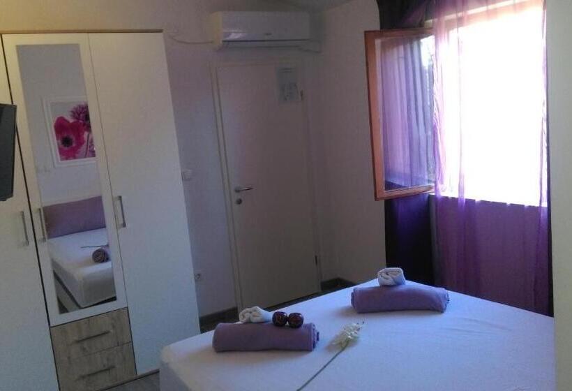 Апартаменты 1 Спальня Вид на Море, Guest House Marija