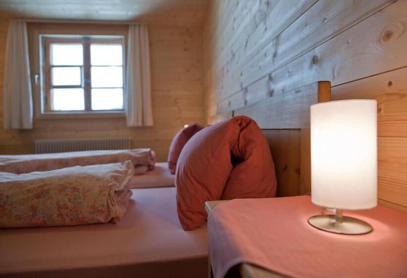 스탠다드 룸 공동 욕실, Restaurant Capricorns