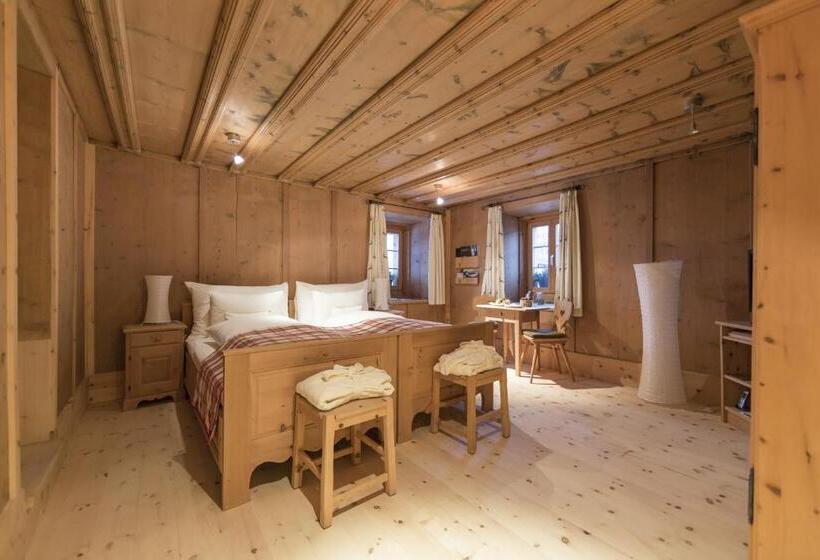 家庭间, Relais & Châteaux In Lain Hotel Cadonau