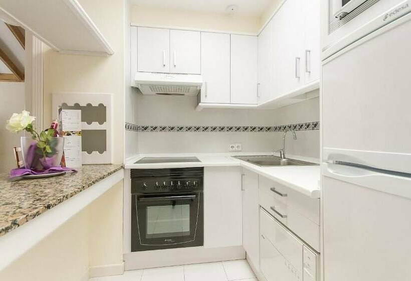 Апартаменты Superior 1 Спальня, Sands Beach Resort