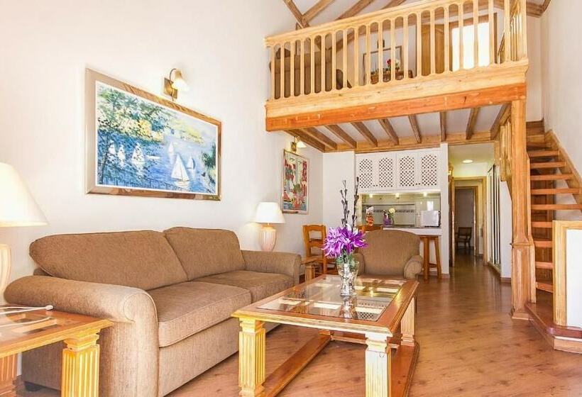 Апартаменты Superior 2 Спальни, Sands Beach Resort