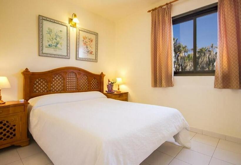 Апартаменты Superior 3 Спальни, Sands Beach Resort