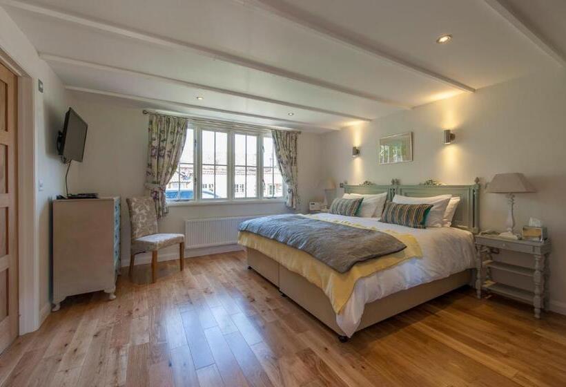 Номер Deluxe Вид на Сад, Hubbard S Luxury Bed And Breakfast