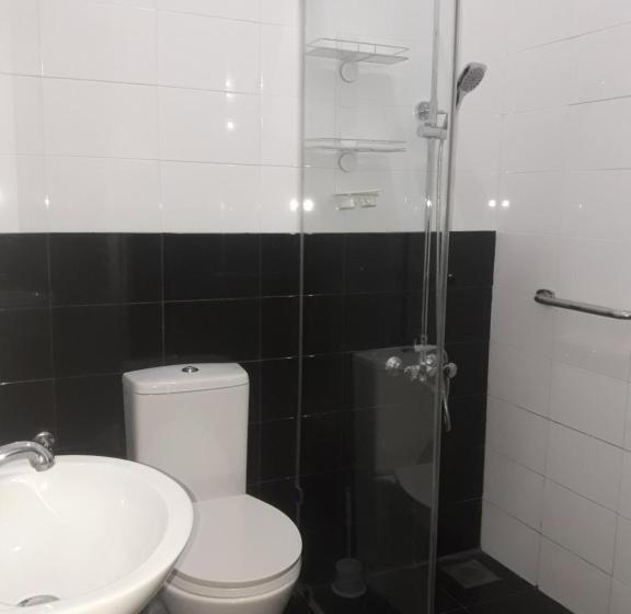 Апартаменты 1 Спальня Нижний Этаж, Majestic Apartments