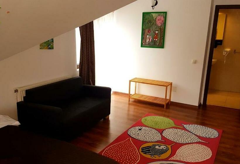 Семейный Номер, Pensiunea Casa Runcu Buzau