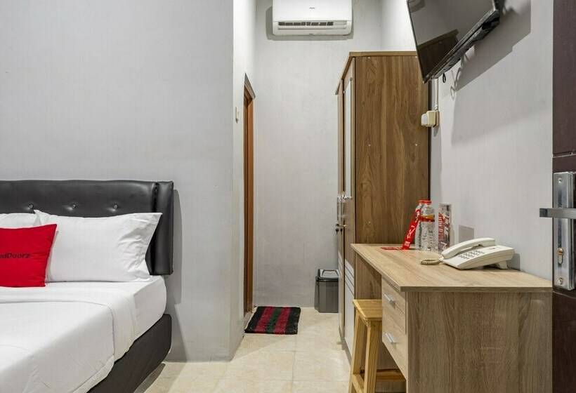 Номер Стандарт, Reddoorz @ Jemursari Surabaya 2